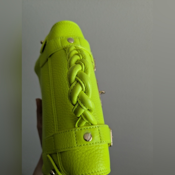 Mulberry Mini Alexa In Neon Yellow - Picture 6 of 16